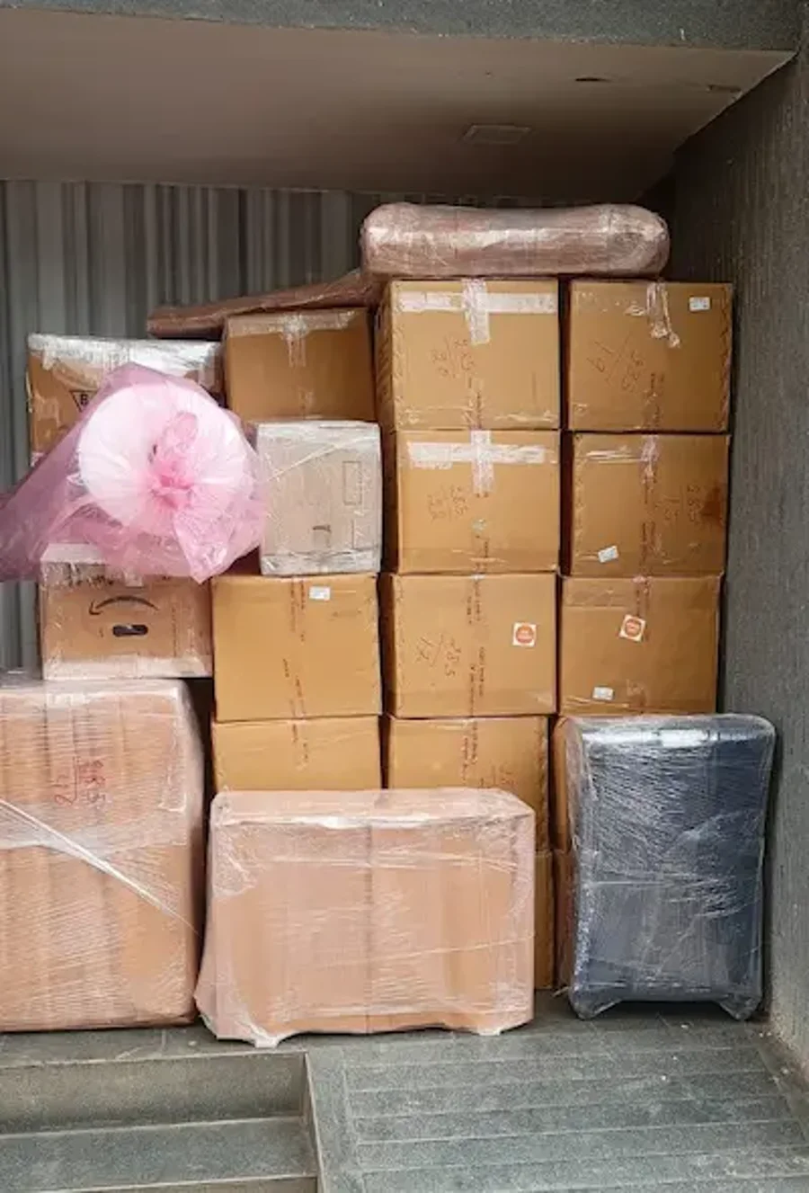 Mata Packers and Movers - Banner